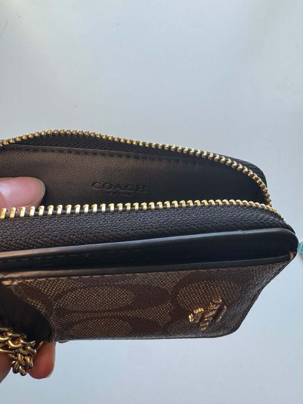 Coach Zip Card Case In Signature Canvas - Picture 4 of 5